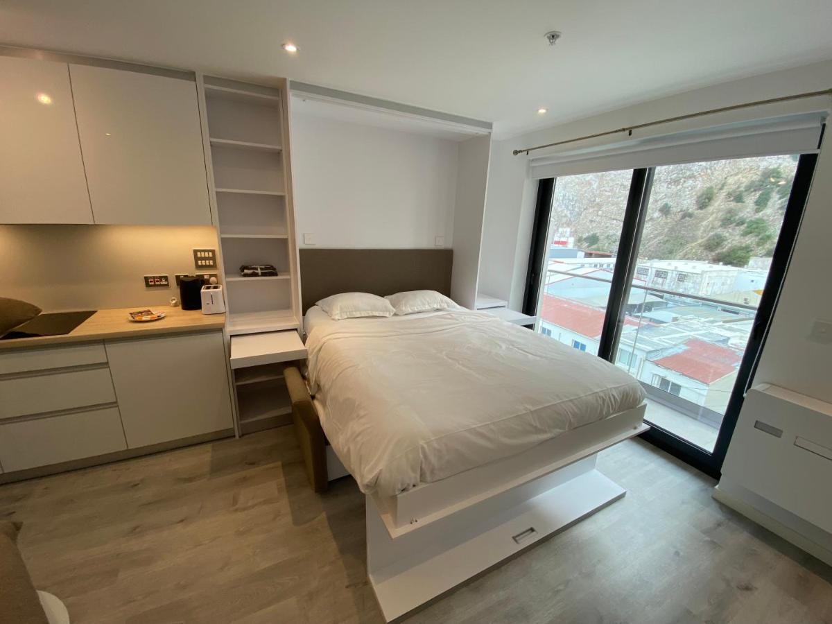 Modern Studio Apartment At The Hub Gibraltar Exterior foto